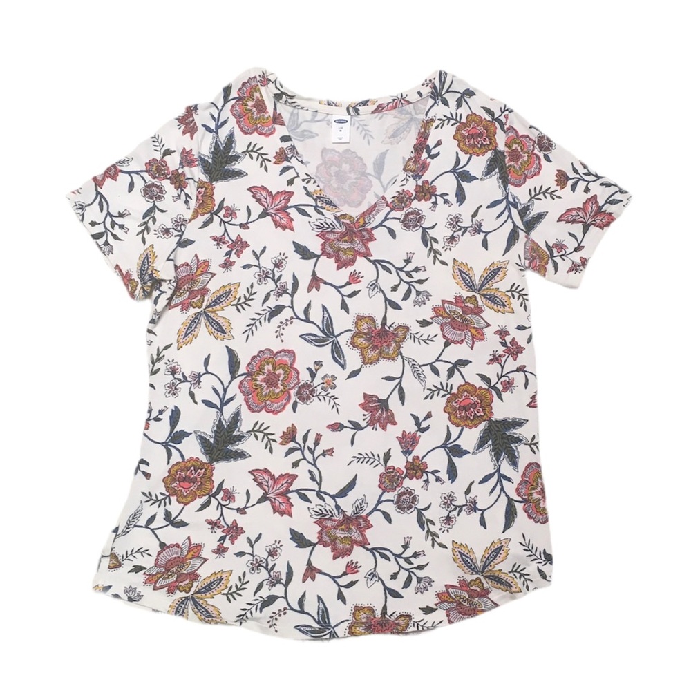 Floral V-neck Luxe T-shirt, Size M